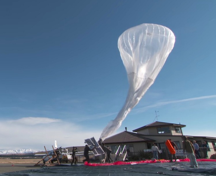 Suposto balão satélite do Google responsável por levar internet cai em  propriedade rural de MS, Mato Grosso do Sul